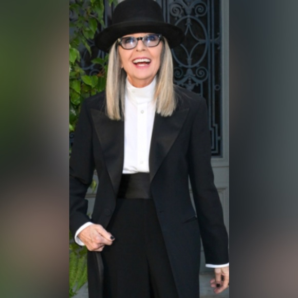 Ralph Lauren Tuxedo Blazer jacket with satin lapel NWT as seen on celebrities - Picture 9 of 9